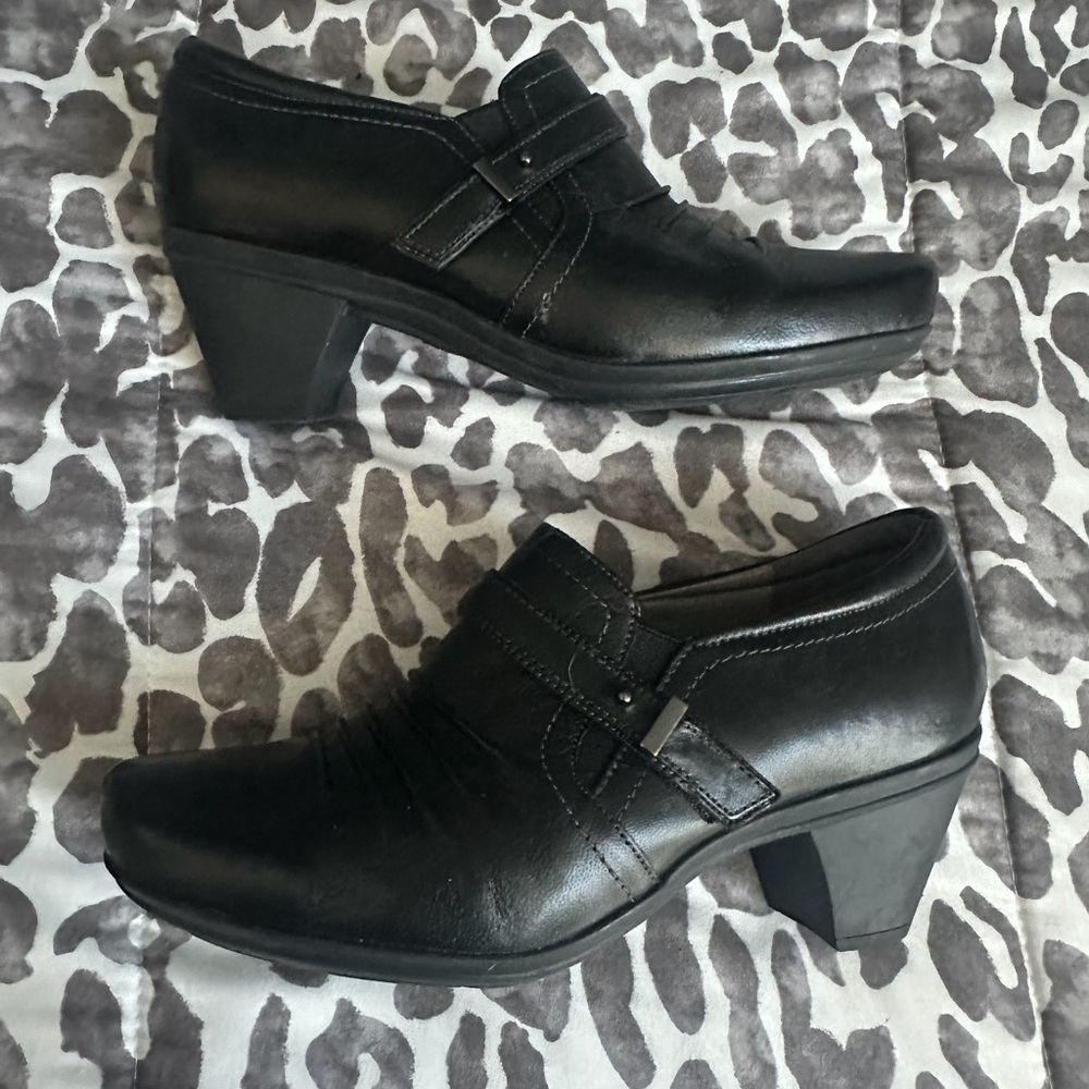 NWOB Abeo 'Rachel' leather shoes are 8.5